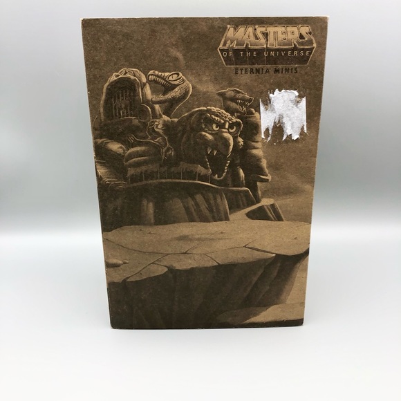 Masters Of The Universe Eternia Mini Castle Grayskull Diorama Figures - Picture 8 of 9